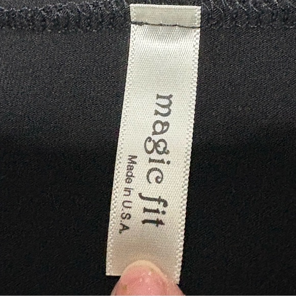 Magic Fit Women’s Large Black and White Long Sleeve Top - Picture 5 of 10